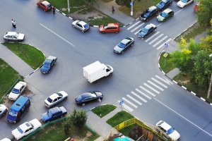 Wer hat Vorfahrt beim Abbiegen laut StVO?