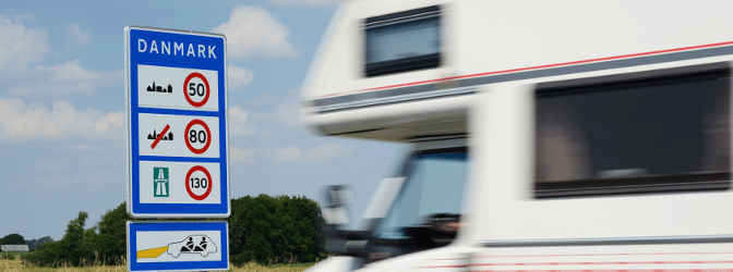 Müssen auf einer Autobahn in Dänemark besondere Regeln beachtet werden?