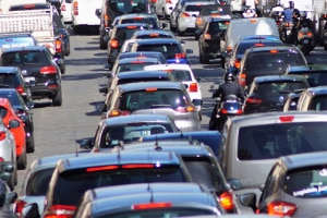 Weil in den Ferien die Autobahn in Frankreich häufig zugestopft ist, gibt es an manchen Tagen ein spezielles Fahrverbot.