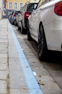 Die blaue Parkzone gibt es beispielsweise in München.