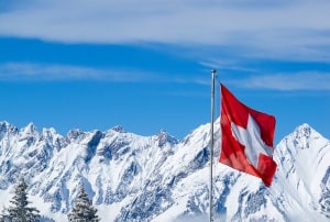 Bußgeldbescheid aus der Schweiz: Bei Vollstreckung wird es häufig teuer.