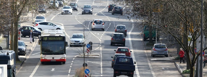 Was sollten Sie bei einem Busunfall im Straßenverkehr beachten?