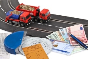 Der Fahrtenschreiber wird auch Tachograph genannt und kommt vorwiegend in LKW oder Bussen zum Einsatz.