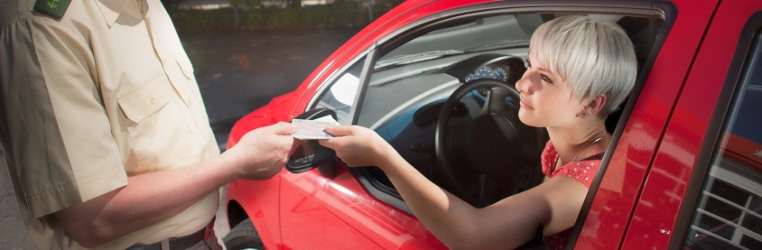 Was Sie zum Führerschein wissen müssen, erfahren Sie in unserem Ratgeber.