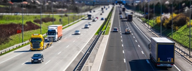 Nur Fahrzeuge, die gemäß FZV zugelassen sind, dürfen am Straßenverkehr teilnehmen.