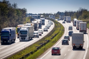 Maximale Geschwindigkeit in Holland: Die Niederlande haben diese zwischen 6 und 19 Uhr auf Autobahnen heruntergesetzt.