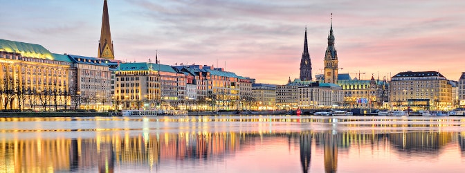 Hamburg: Die Garagenverordnung definiert, was Sie in der Garage lagern dürfen und was nicht.