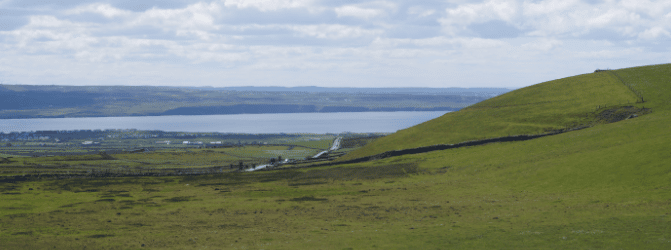 Irland: Die erlaubte Höchstgeschwindigkeit sollten Sie vor Ihrer Reise kennen.