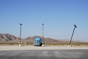 Nicht nur Lenkpausen müssen Lkw-Fahrer einlegen, sondern auch Pausen von der gesamten Arbeitszeit.