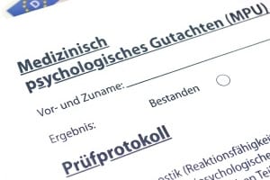 Für ein positives MPU-Gutachten müssen Testkandidaten u.a. den Linienverfolgungstest bestehen.