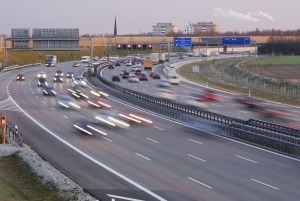 Die Mindestgeschwindigkeit auf der Autobahn darf unter bestimmten Umständen unterschritten werden.