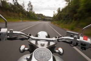 Warnwesten für Motorradfahrer ! Vorsicht keine Pflicht!