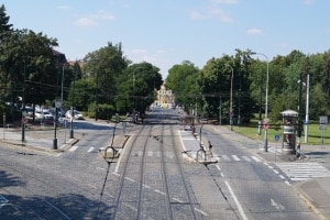 Schienenfahrzeuge müssen den Passanten am Zebrastreifen keinen Vorrang gewähren.