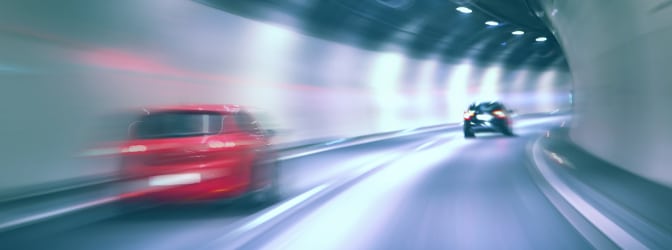 Welches Verhalten ist bei einem Unfall im Tunnel vorgeschrieben?