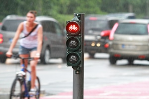 An welche Verkehrsregeln müssen sich Fahrradfahrer halten?