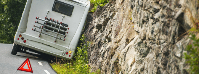 Was ist zu tun, wenn Sie mit ihrem Wohnwagen in einen Unfall geraten?