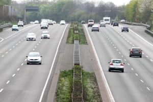 Wie überholen Sie richtig, wenn keine unklare Verkehrslage besteht?